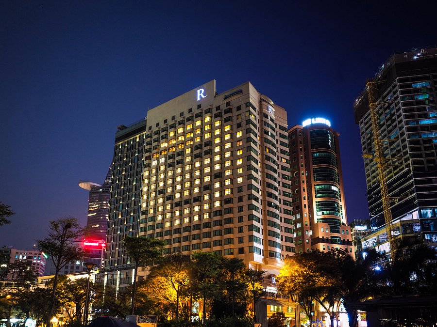 Renaissance Riverside Hotel Saigon